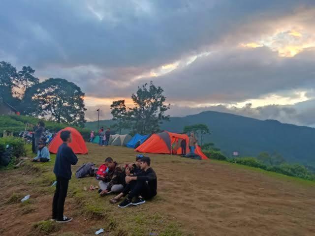 Tapian Ratu Camp Real بوغيتّينغي المظهر الخارجي الصورة