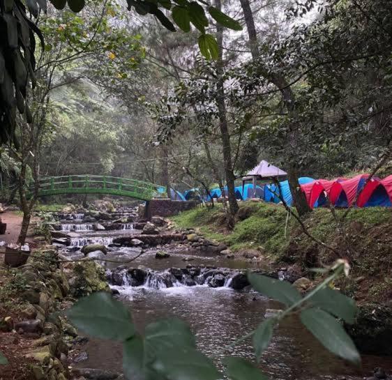 Tapian Ratu Camp Real بوغيتّينغي المظهر الخارجي الصورة