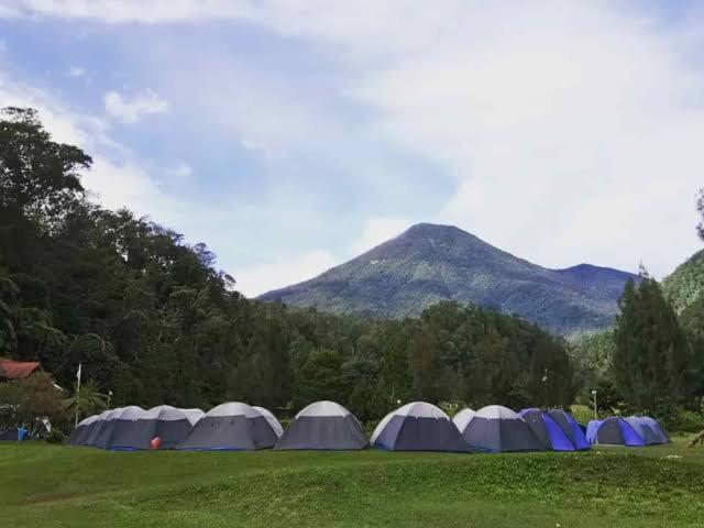 Tapian Ratu Camp Real بوغيتّينغي المظهر الخارجي الصورة