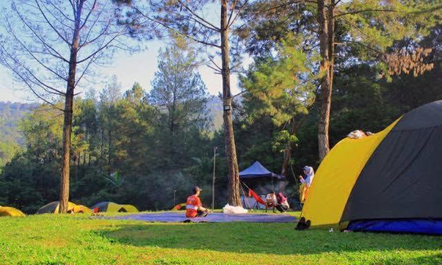 Tapian Ratu Camp Real بوغيتّينغي المظهر الخارجي الصورة