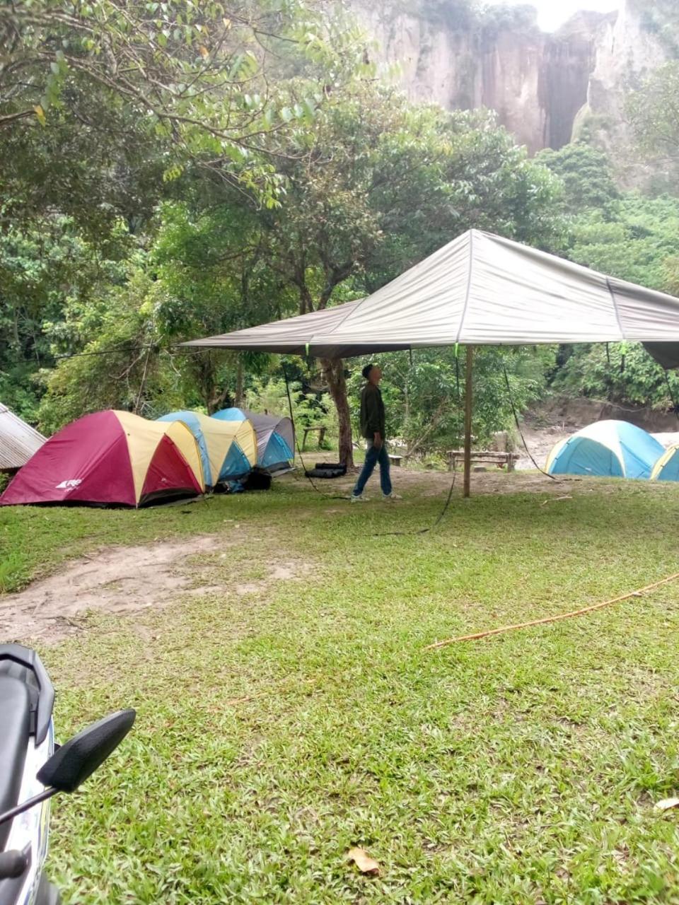 Tapian Ratu Camp Real بوغيتّينغي المظهر الخارجي الصورة